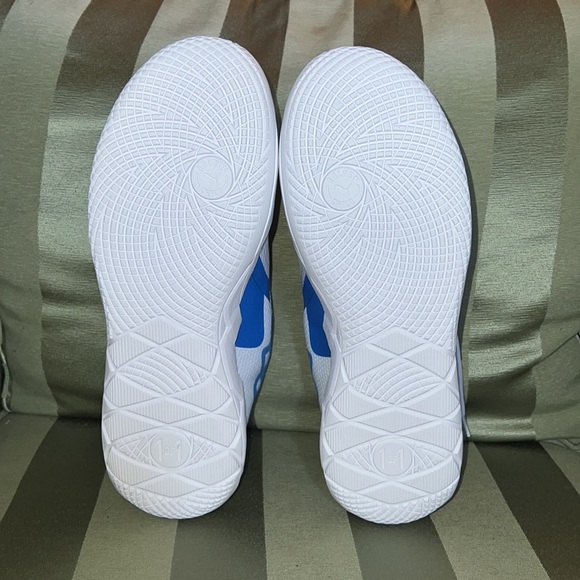 Puma LaMelo Ball Subject 01 Lo - White/Bluemazing NIB - Picture 4 of 8